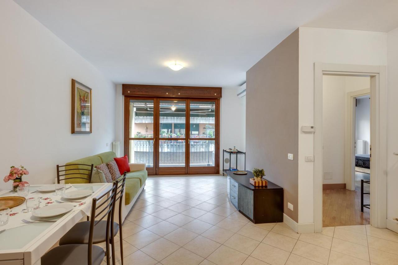 לקו Il Broletto Apartment - Affitti Brevi Italia מראה חיצוני תמונה