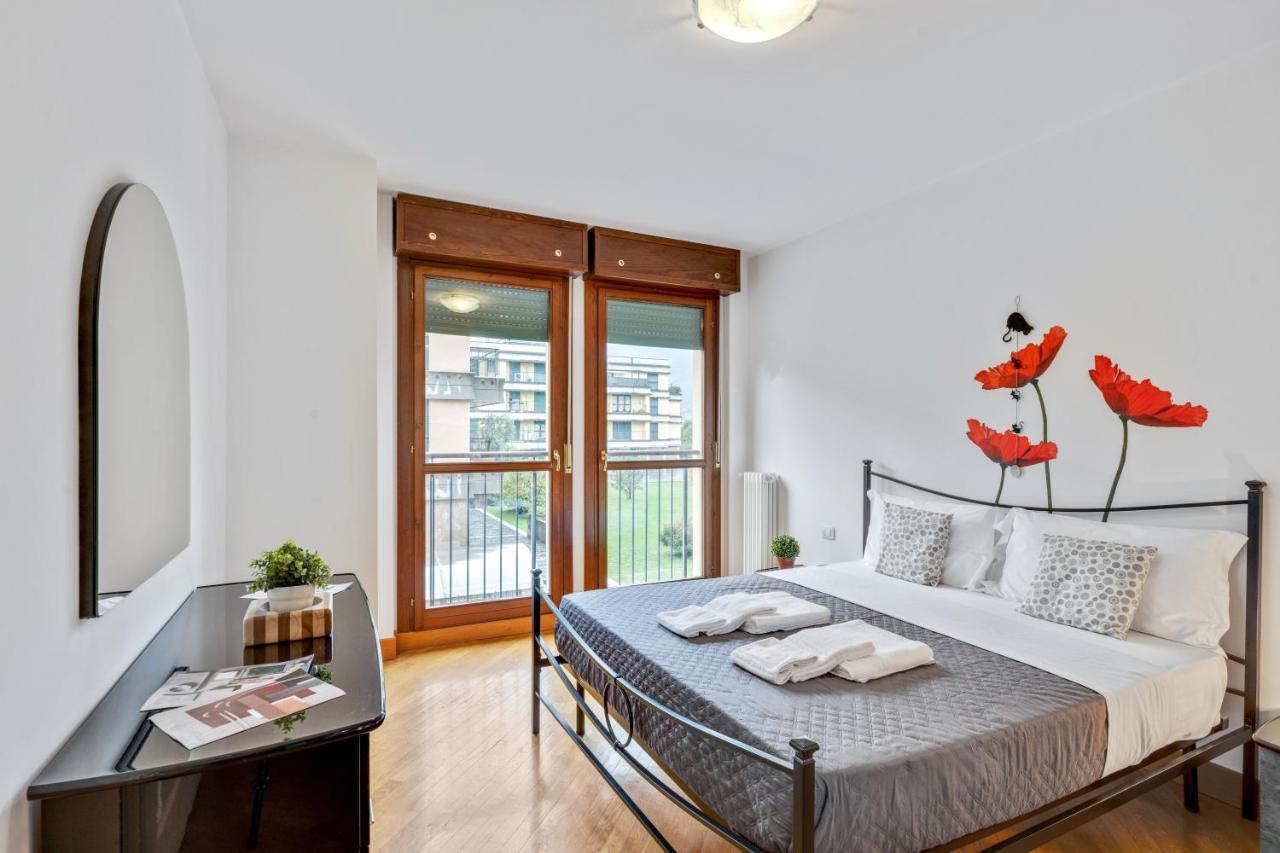 לקו Il Broletto Apartment - Affitti Brevi Italia מראה חיצוני תמונה