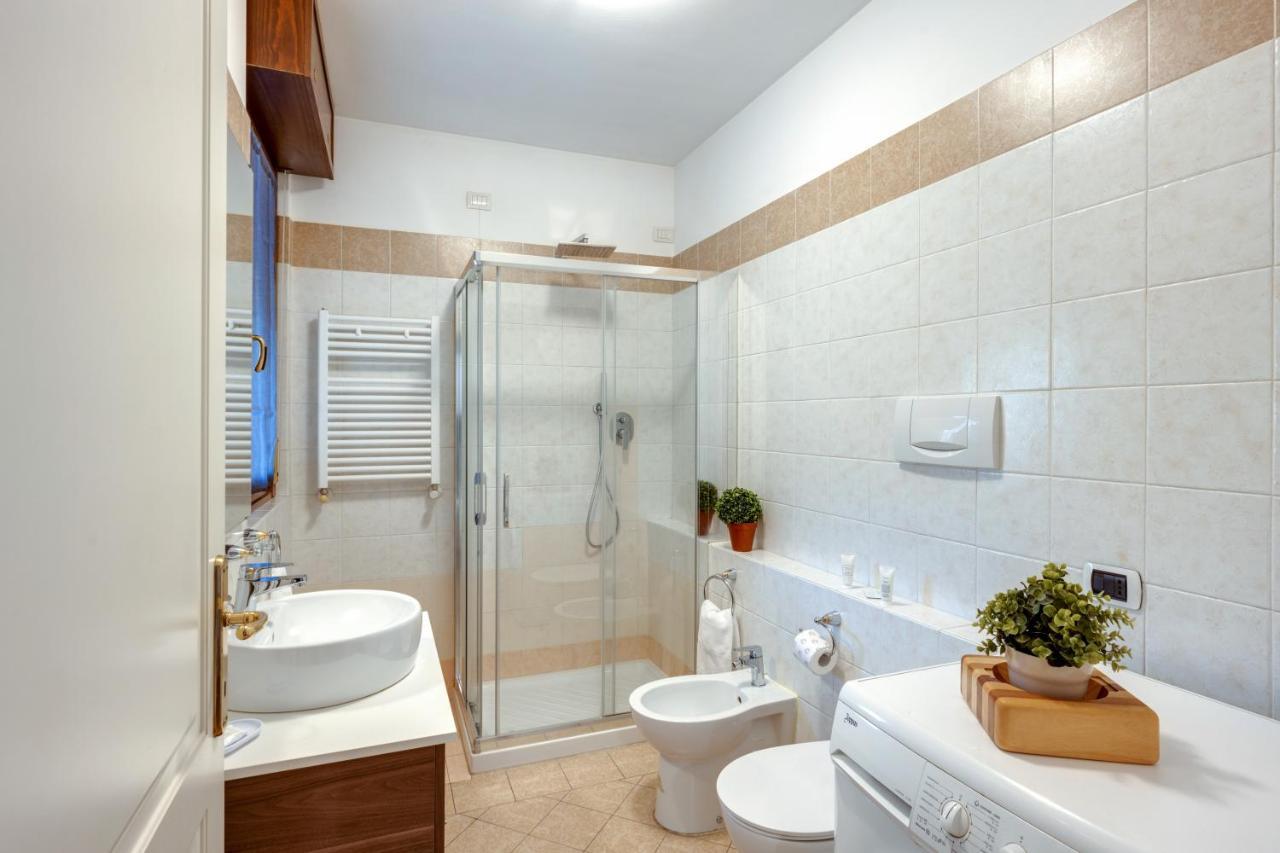 לקו Il Broletto Apartment - Affitti Brevi Italia מראה חיצוני תמונה