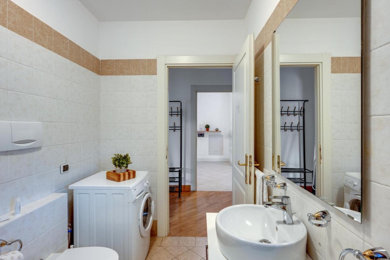 לקו Il Broletto Apartment - Affitti Brevi Italia מראה חיצוני תמונה